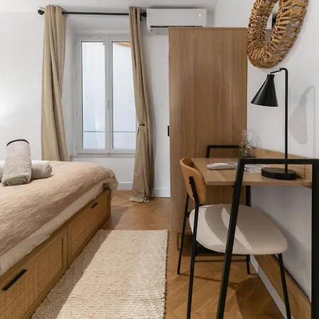 Serbie - Design Et Climatises En Centre Vichy